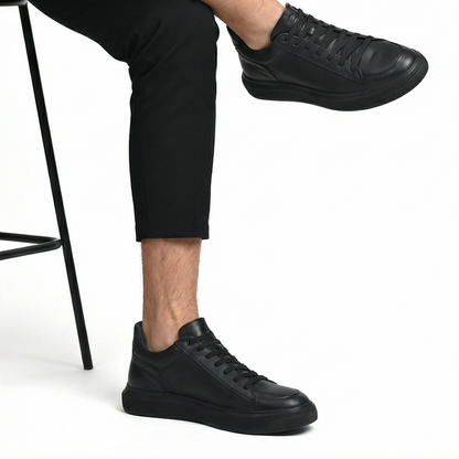 Casual Sneaker — Stratus