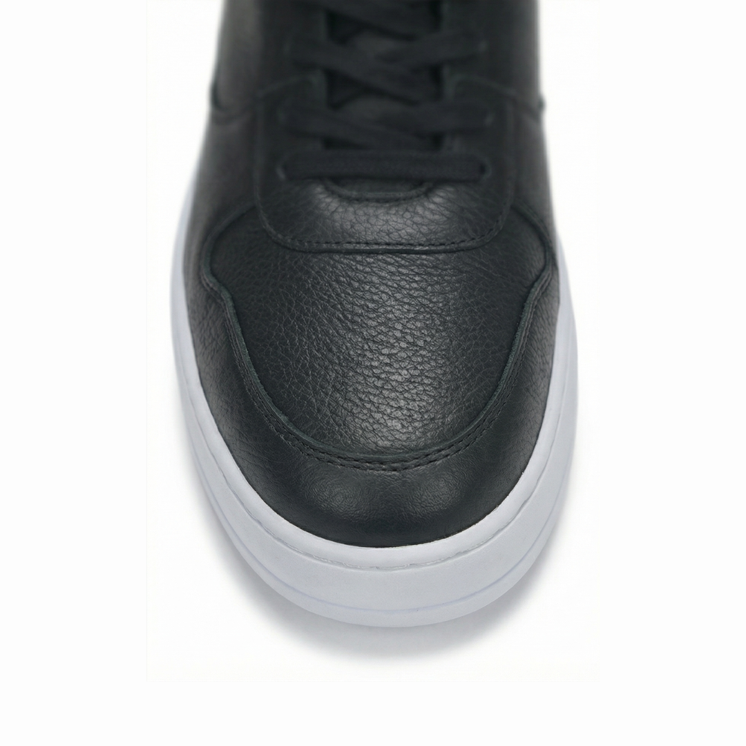 HEIGHTN Crest sneaker sole view showing outsole tread