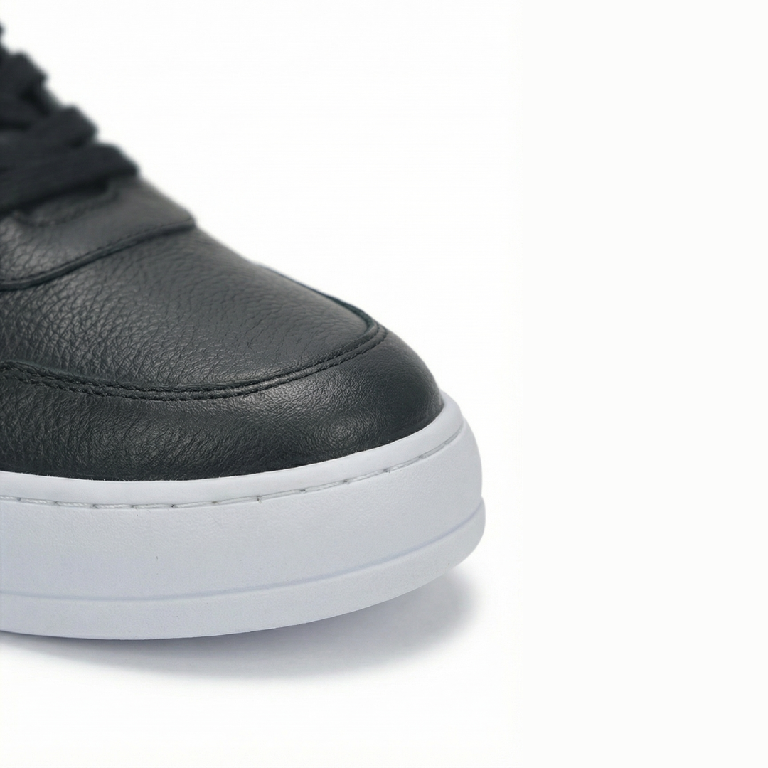 HEIGHTN Crest sneaker close-up detail