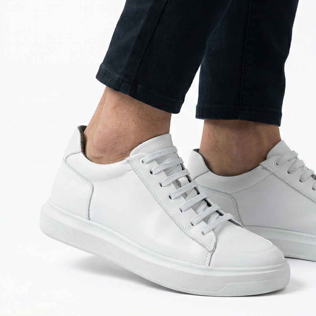 HEIGHTN Onyx sneaker on foot lifestyle shot