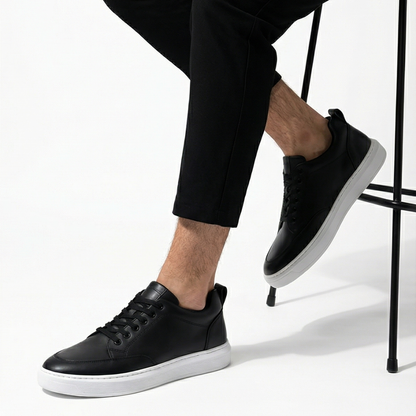 Casual Sneaker — Pinnacle