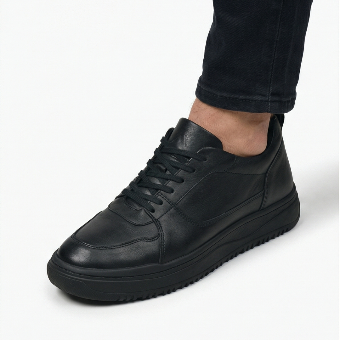 HEIGHTN Obsidian sneaker on foot lifestyle shot