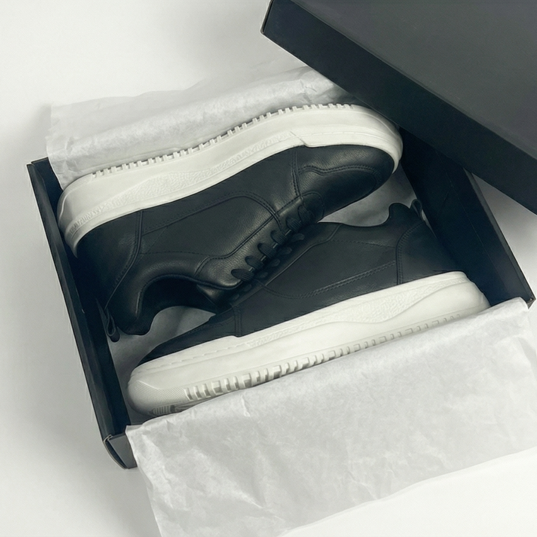 Casual Sneaker — Zenith