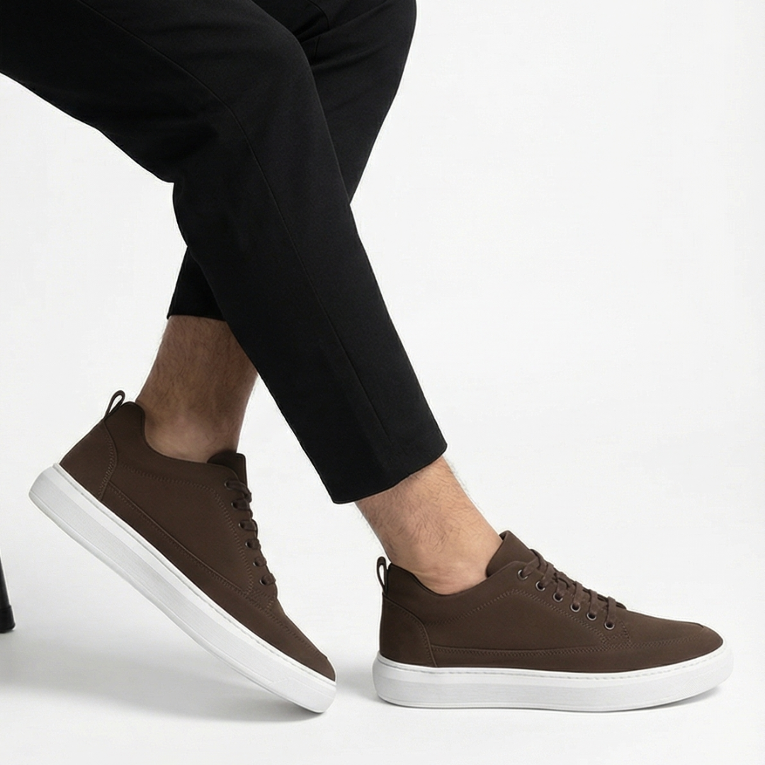 HEIGHTN Earth sneaker on foot lifestyle shot